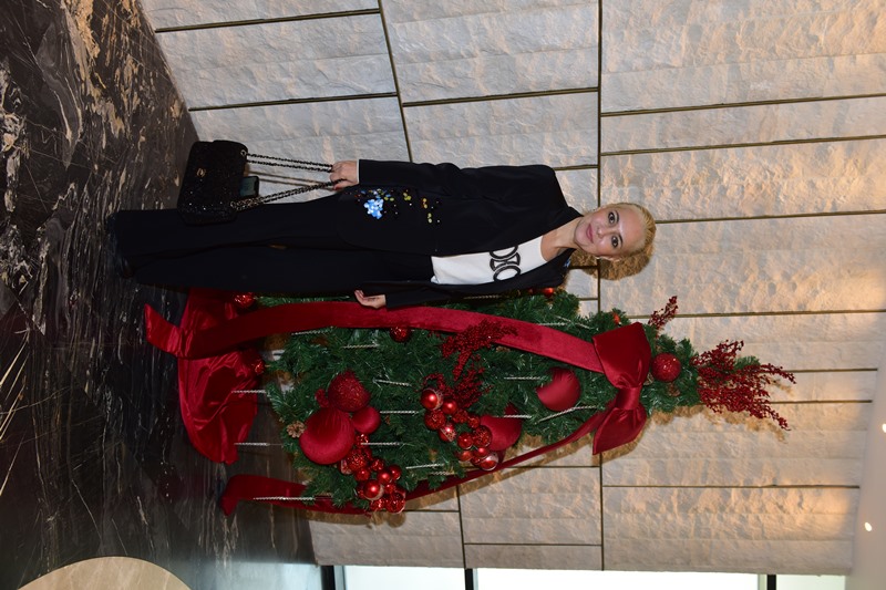 Yeni Y�la ��k Bir Merhaba: Güven Ailesi�nden Deniz Manzaral� Brunch Daveti